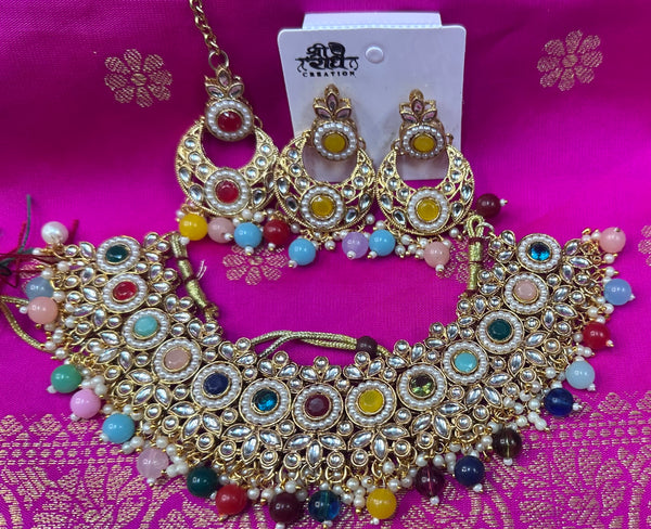 Three piece jewellery set