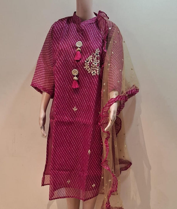 Leharia kurti with dupatta