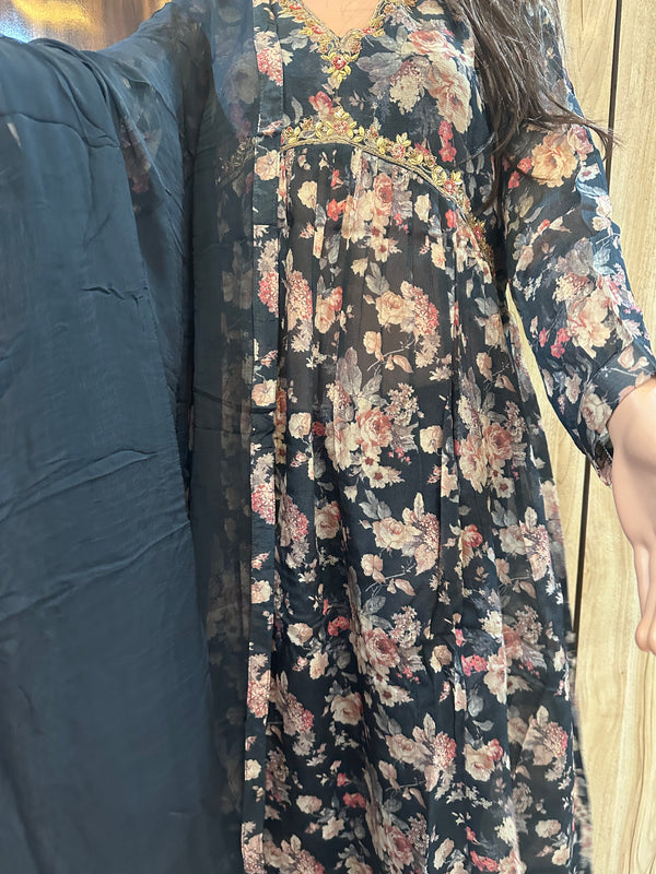 Pure Viscose Chinon Alia Cut Dress