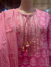 Three piece set in pink colour