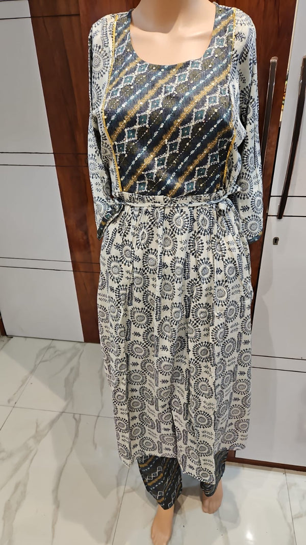 Two piece set