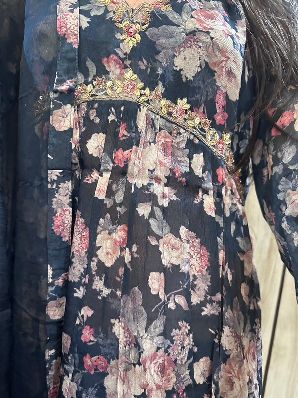 Pure Viscose Chinon Alia Cut Dress