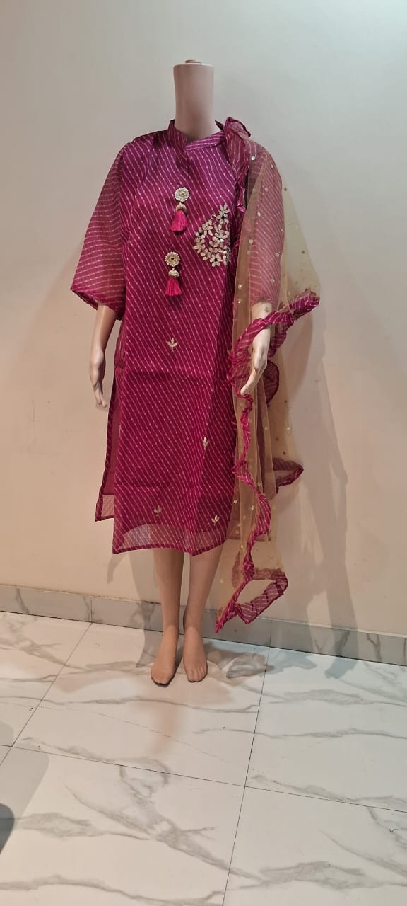 Leharia kurti with dupatta